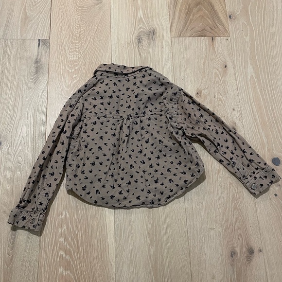 Zara kids tan corduroy button-down top with blue/black floral print - Picture 4 of 5
